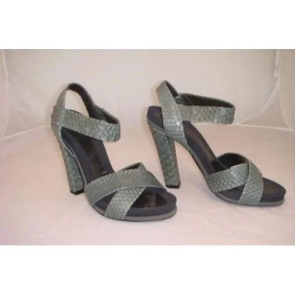 Chloe Python Snake Skin Heels Shoes Green Size 38 EU 8 US New In Box - Picture 4 of 4